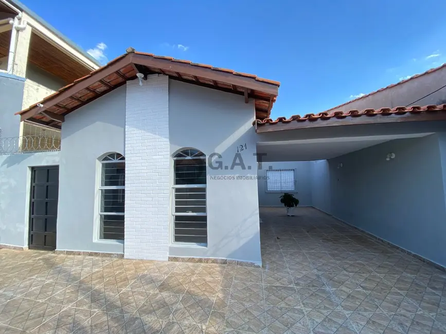 Foto 1 de Casa com 3 quartos para alugar, 165m2 em Jardim São Paulo, Sorocaba - SP