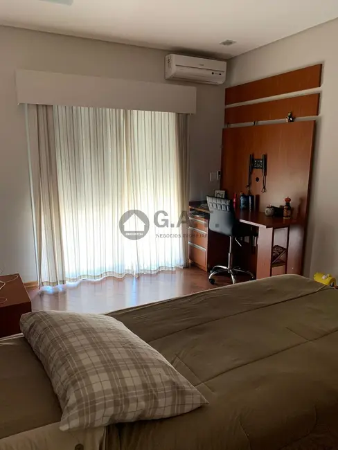 Casa de Condomínio com 4 quartos à venda, 300m2 em Parque Campolim, Sorocaba - SP - imagem 5 Foto 5 de Casa de Condomínio com 4 quartos à venda, 300m2 em Parque Campolim, Sorocaba - SP
