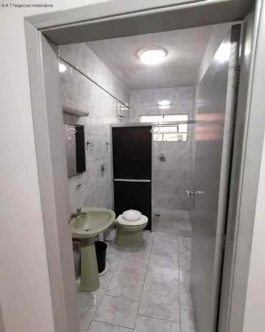 Casa com 3 quartos para alugar, 185m2 em Sorocaba - SP - imagem 8 Foto 8 de Casa com 3 quartos para alugar, 185m2 em Sorocaba - SP