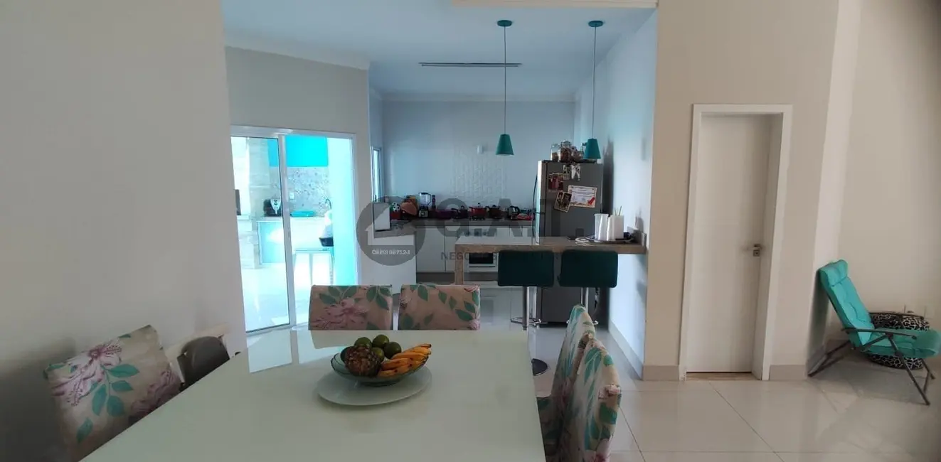 Foto 2 de Casa de Condomínio com 3 quartos à venda, 170m2 em Jardim Residencial Nikkey, Sorocaba - SP