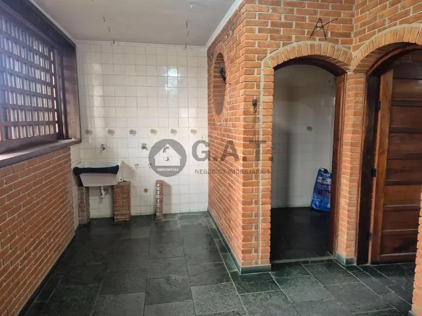 Casa com 3 quartos à venda, 300m2 em Vila Jardini, Sorocaba - SP - imagem 8 Foto 8 de Casa com 3 quartos à venda, 300m2 em Vila Jardini, Sorocaba - SP