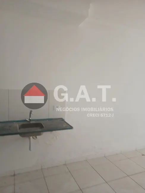 Kitnet com 1 quarto para alugar, 28m2 em Sorocaba - SP - imagem 8 Foto 8 de Kitnet com 1 quarto para alugar, 28m2 em Sorocaba - SP