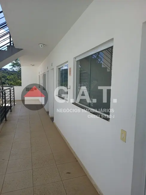 Kitnet com 1 quarto para alugar, 28m2 em Sorocaba - SP - imagem 1 Foto 1 de Kitnet com 1 quarto para alugar, 28m2 em Sorocaba - SP