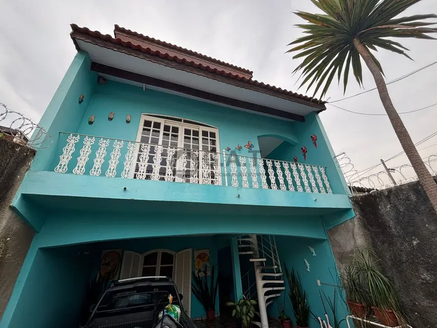 Casa com 3 quartos à venda, 200m2 em Jardim Maria Cristina, Sorocaba - SP - imagem 2 Foto 2 de Casa com 3 quartos à venda, 200m2 em Jardim Maria Cristina, Sorocaba - SP