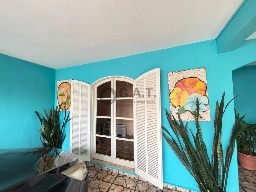 Casa com 3 quartos à venda, 200m2 em Jardim Maria Cristina, Sorocaba - SP - imagem 7 Foto 7 de Casa com 3 quartos à venda, 200m2 em Jardim Maria Cristina, Sorocaba - SP