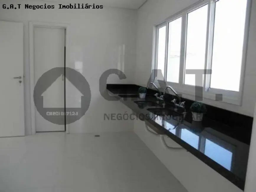 Foto 2 de Casa de Condomínio com 3 quartos para alugar, 320m2 em Sorocaba - SP