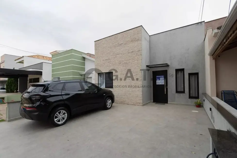 Casa de Condomínio com 3 quartos para alugar, 139m2 em Loteamento Dinorá Rosa, Sorocaba - SP - imagem 2 Foto 2 de Casa de Condomínio com 3 quartos para alugar, 139m2 em Loteamento Dinorá Rosa, Sorocaba - SP