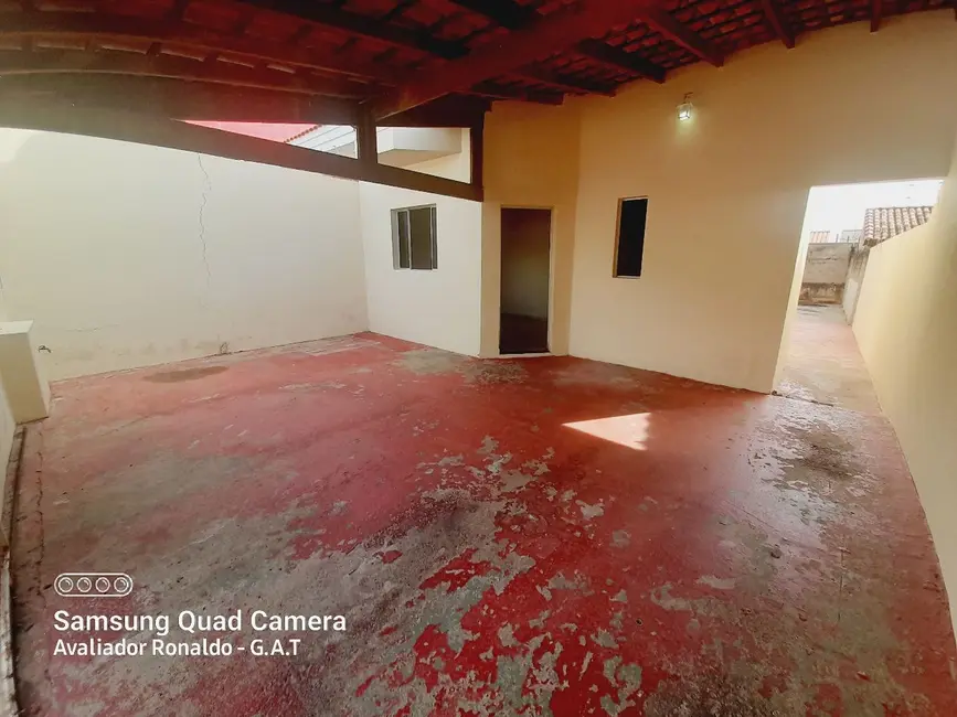 Foto 2 de Casa com 2 quartos para alugar, 129m2 em Jardim Wanel Ville V, Sorocaba - SP