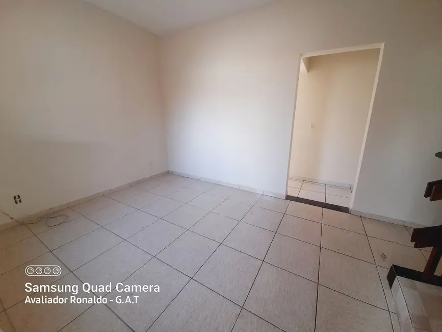 Foto 7 de Casa com 2 quartos para alugar, 129m2 em Jardim Wanel Ville V, Sorocaba - SP