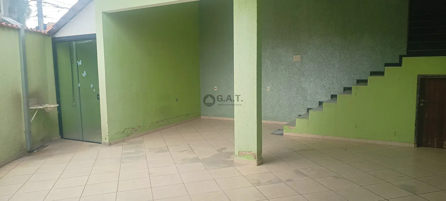 Casa com 3 quartos à venda, 151m2 em Jardim Sorocaba Park, Sorocaba - SP - imagem 2 Foto 2 de Casa com 3 quartos à venda, 151m2 em Jardim Sorocaba Park, Sorocaba - SP