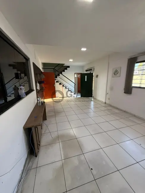 Armazém / Galpão para alugar, 300m2 em Éden, Sorocaba - SP - imagem 8 Foto 8 de Armazém / Galpão para alugar, 300m2 em Éden, Sorocaba - SP