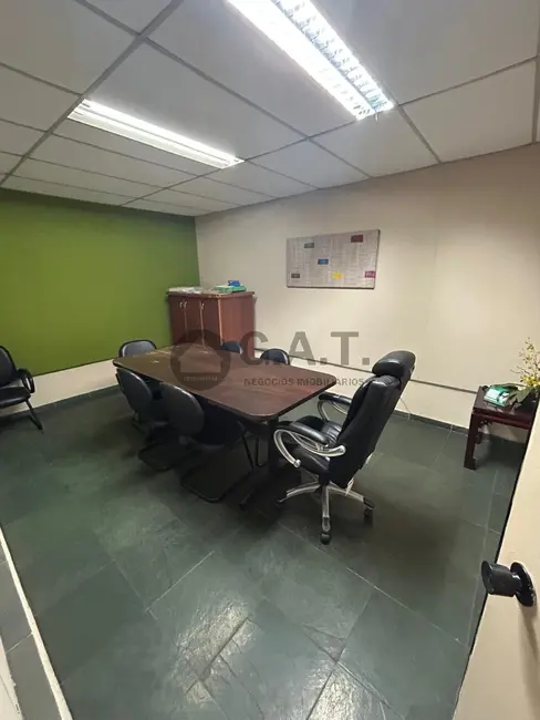Sala Comercial para alugar, 276m2 em Vila Assis, Sorocaba - SP - imagem 8 Foto 8 de Sala Comercial para alugar, 276m2 em Vila Assis, Sorocaba - SP