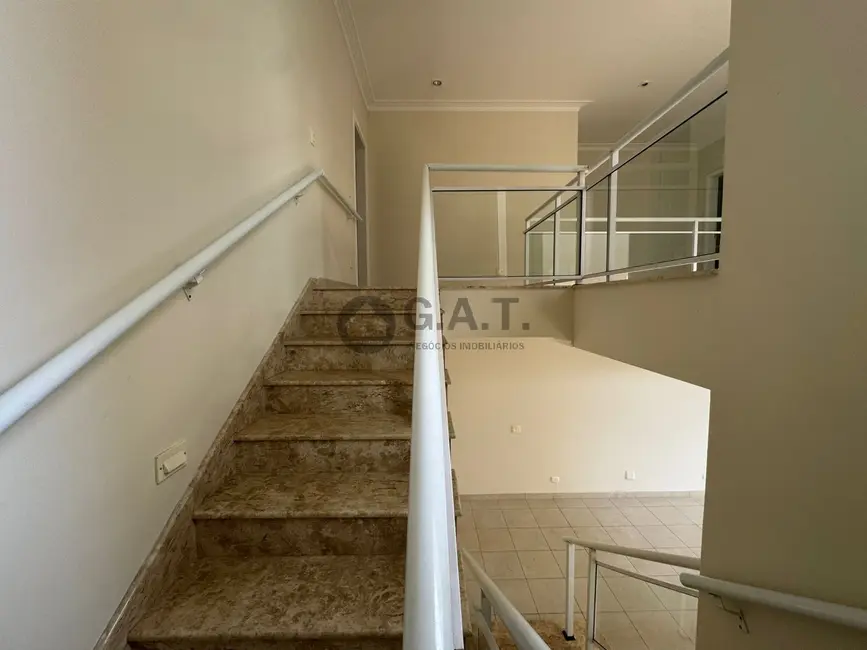 Casa de Condomínio com 4 quartos para alugar, 360m2 em Parque Campolim, Sorocaba - SP - imagem 9 Foto 9 de Casa de Condomínio com 4 quartos para alugar, 360m2 em Parque Campolim, Sorocaba - SP