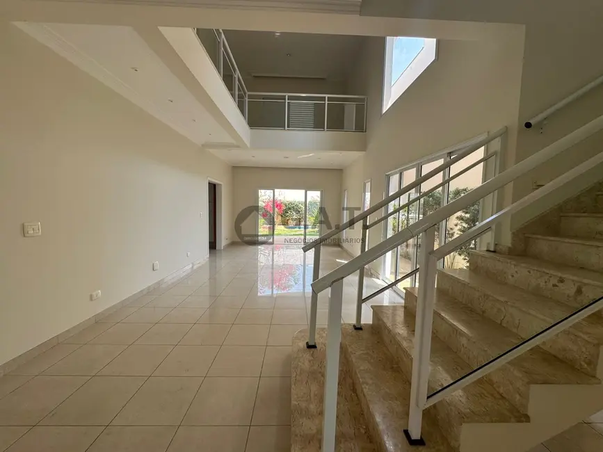 Casa de Condomínio com 4 quartos para alugar, 360m2 em Parque Campolim, Sorocaba - SP - imagem 4 Foto 4 de Casa de Condomínio com 4 quartos para alugar, 360m2 em Parque Campolim, Sorocaba - SP
