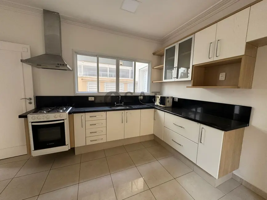 Casa de Condomínio com 4 quartos para alugar, 360m2 em Parque Campolim, Sorocaba - SP - imagem 8 Foto 8 de Casa de Condomínio com 4 quartos para alugar, 360m2 em Parque Campolim, Sorocaba - SP