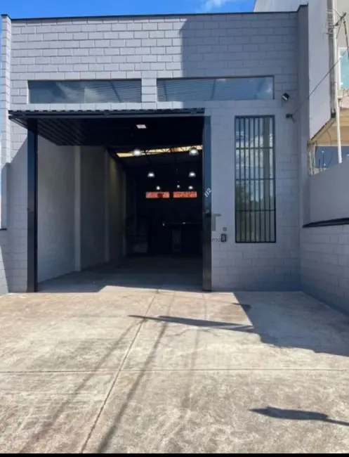 Foto 1 de Armazém / Galpão à venda, 310m2 em Sorocaba - SP