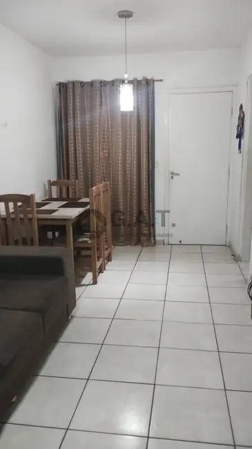 Foto 2 de Casa de Condomínio com 2 quartos para alugar, 77m2 em Caguassu, Sorocaba - SP