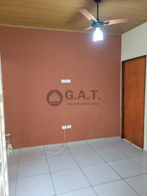 Casa com 3 quartos à venda, 130m2 em Vila Santana, Sorocaba - SP - imagem 9 Foto 9 de Casa com 3 quartos à venda, 130m2 em Vila Santana, Sorocaba - SP