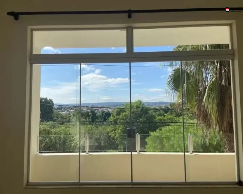 Foto 2 de Casa de Condomínio com 4 quartos para alugar, 270m2 em Itapeva, Votorantim - SP