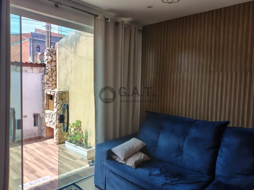 Foto 4 de Casa com 3 quartos para alugar, 300m2 em Jardim Josane, Sorocaba - SP