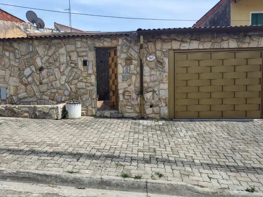 Foto 1 de Casa com 3 quartos para alugar, 300m2 em Jardim Josane, Sorocaba - SP