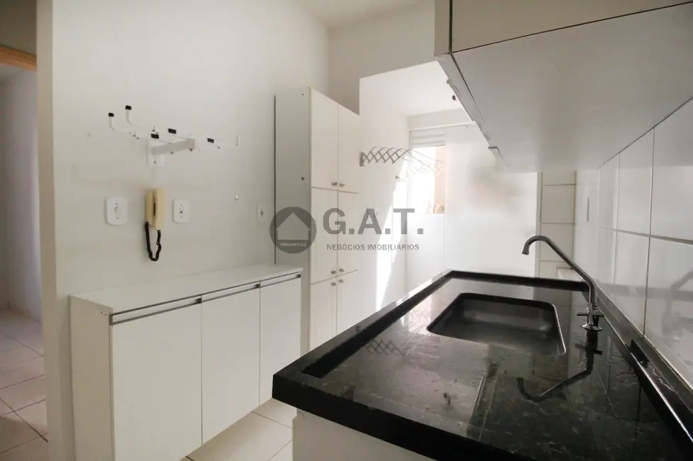 Foto 4 de Apartamento com 2 quartos para alugar, 55m2 em Jardim São Marcos, Sorocaba - SP