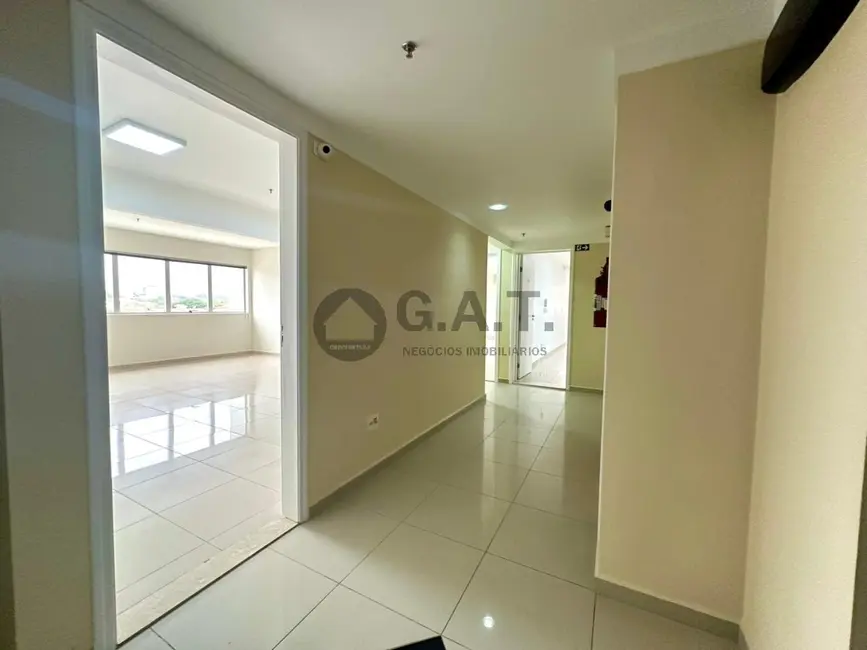 Foto 3 de Sala Comercial para alugar, 55m2 em Parque Campolim, Sorocaba - SP