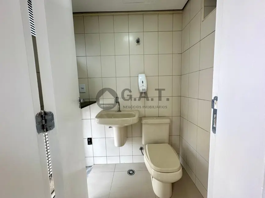 Foto 6 de Sala Comercial para alugar, 74m2 em Parque Campolim, Sorocaba - SP