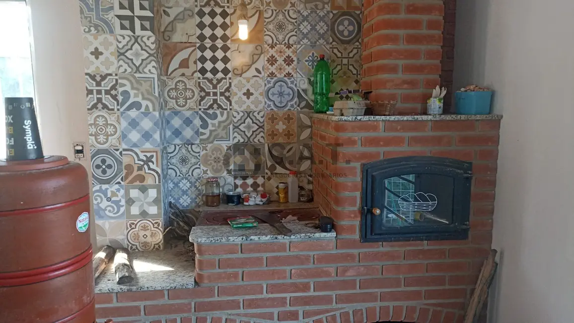 Foto 8 de Chácara com 3 quartos à venda, 215m2 em Aracoiaba Da Serra - SP