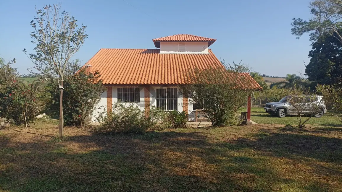 Foto 1 de Chácara com 3 quartos à venda, 215m2 em Aracoiaba Da Serra - SP