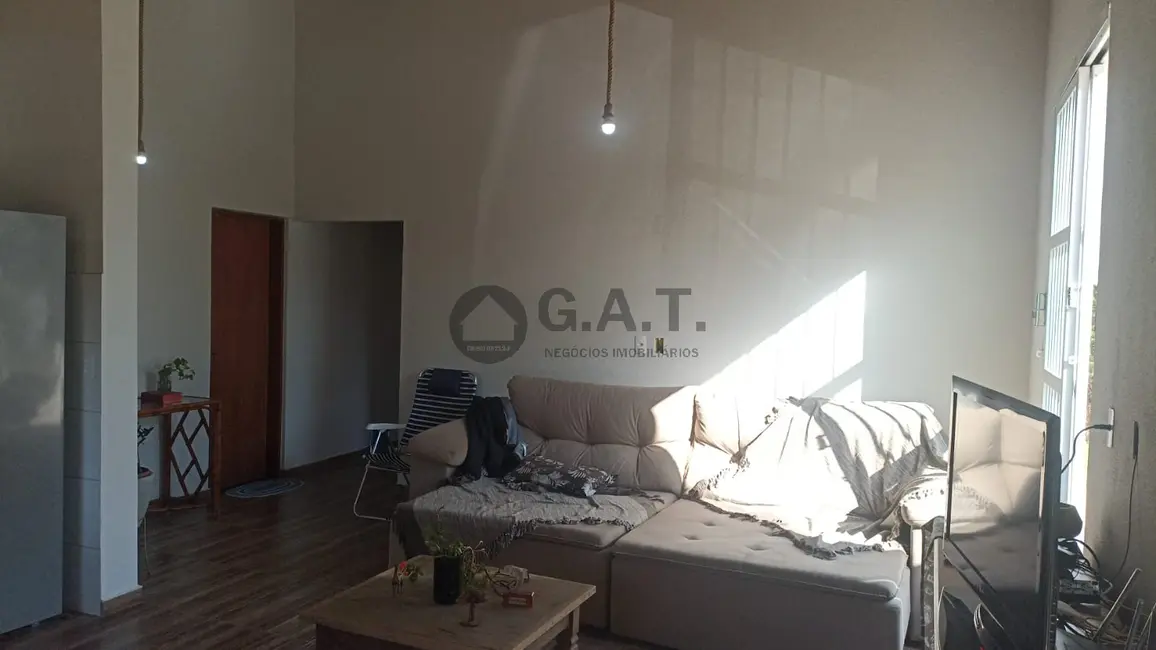 Foto 6 de Chácara com 3 quartos à venda, 215m2 em Aracoiaba Da Serra - SP