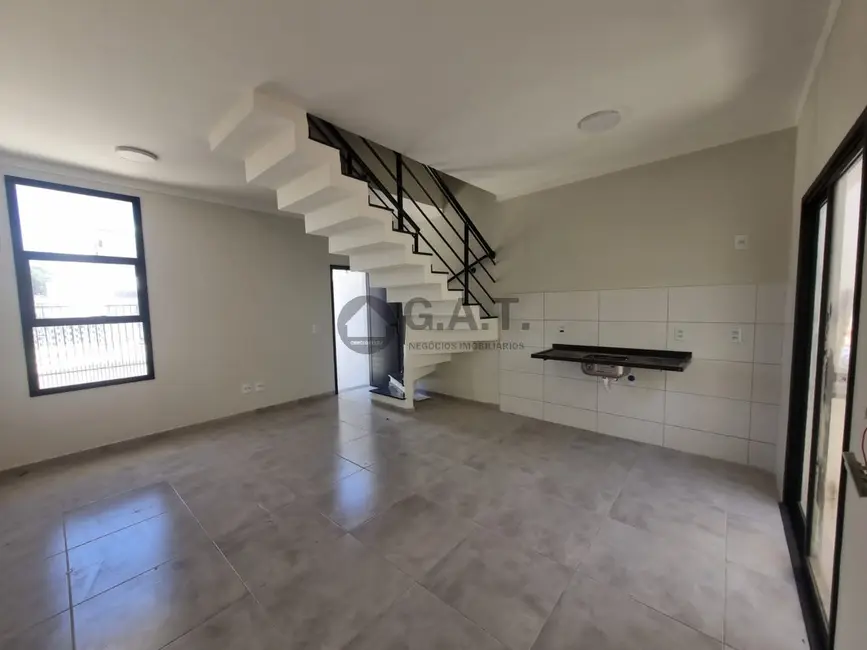 Casa com 2 quartos à venda, 56m2 em Jardim Vila São Domingos, Sorocaba - SP - imagem 8 Foto 8 de Casa com 2 quartos à venda, 56m2 em Jardim Vila São Domingos, Sorocaba - SP