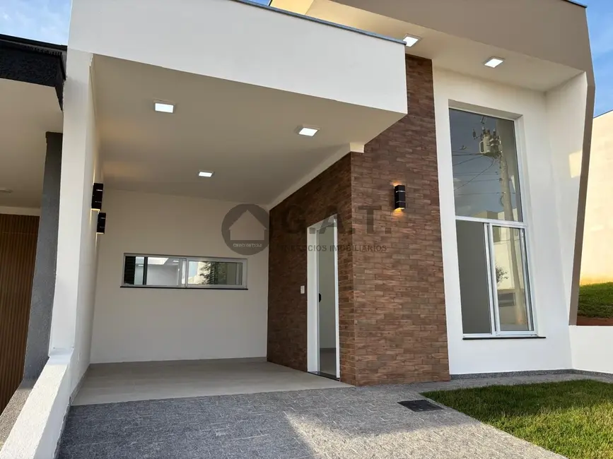 Casa de Condomínio com 3 quartos para alugar, 104m2 em Sorocaba - SP - imagem 2 Foto 2 de Casa de Condomínio com 3 quartos para alugar, 104m2 em Sorocaba - SP