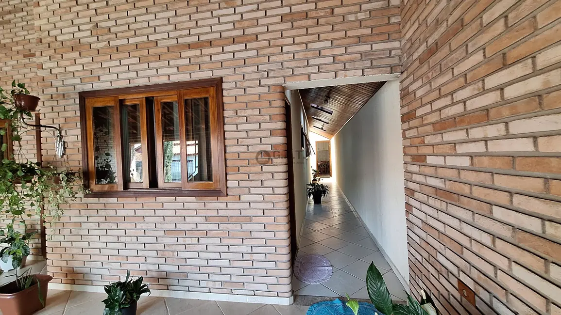Foto 2 de Casa com 3 quartos à venda, 160m2 em Sorocaba - SP