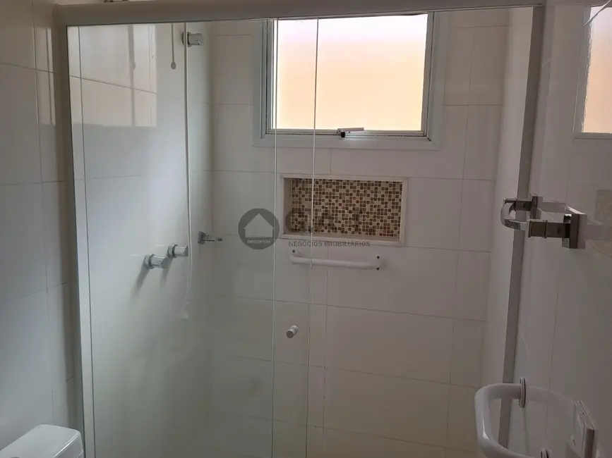 Casa de Condomínio com 3 quartos para alugar, 178m2 em Wanel Ville, Sorocaba - SP - imagem 6 Foto 6 de Casa de Condomínio com 3 quartos para alugar, 178m2 em Wanel Ville, Sorocaba - SP