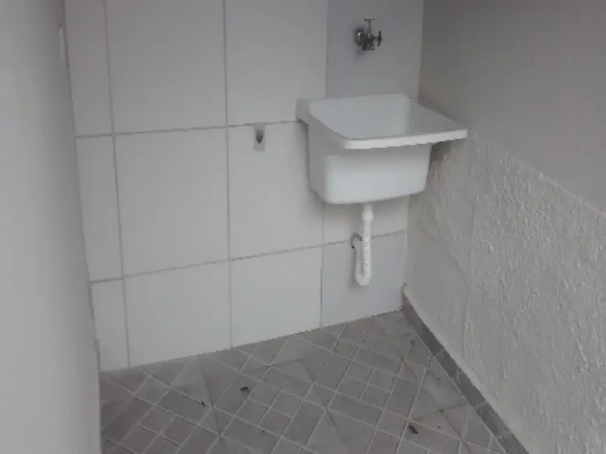 Casa com 2 quartos para alugar, 58m2 em Vila Angélica, Sorocaba - SP - imagem 5 Foto 5 de Casa com 2 quartos para alugar, 58m2 em Vila Angélica, Sorocaba - SP