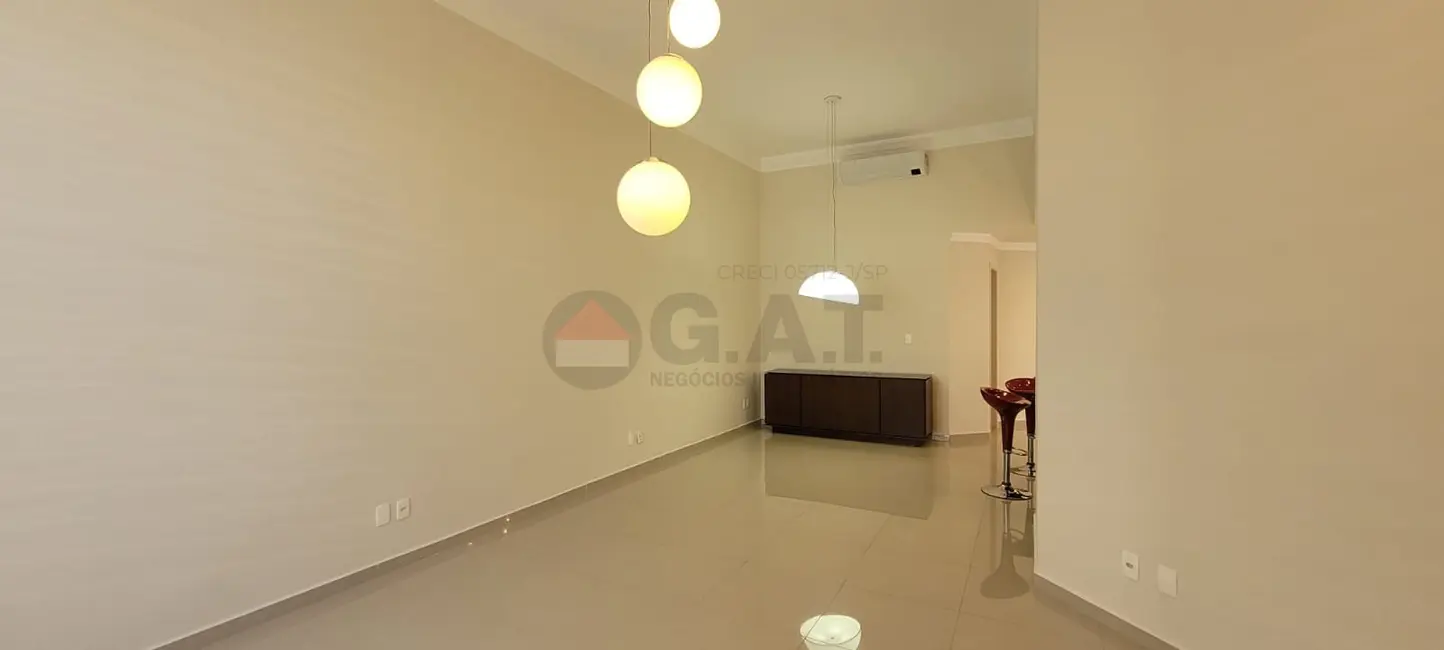 Foto 7 de Casa de Condomínio com 3 quartos à venda, 157m2 em Chácaras Reunidas São Jorge, Sorocaba - SP