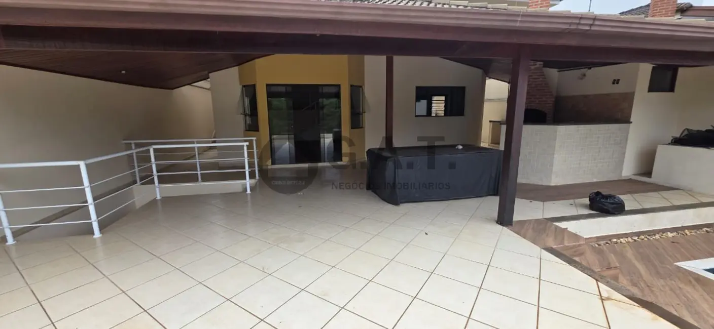 Foto 3 de Casa de Condomínio com 3 quartos para alugar, 300m2 em Jardim Ibiti do Paço, Sorocaba - SP