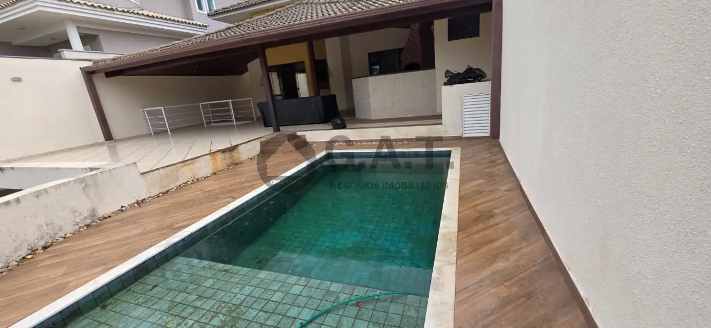 Foto 2 de Casa de Condomínio com 3 quartos para alugar, 300m2 em Jardim Ibiti do Paço, Sorocaba - SP