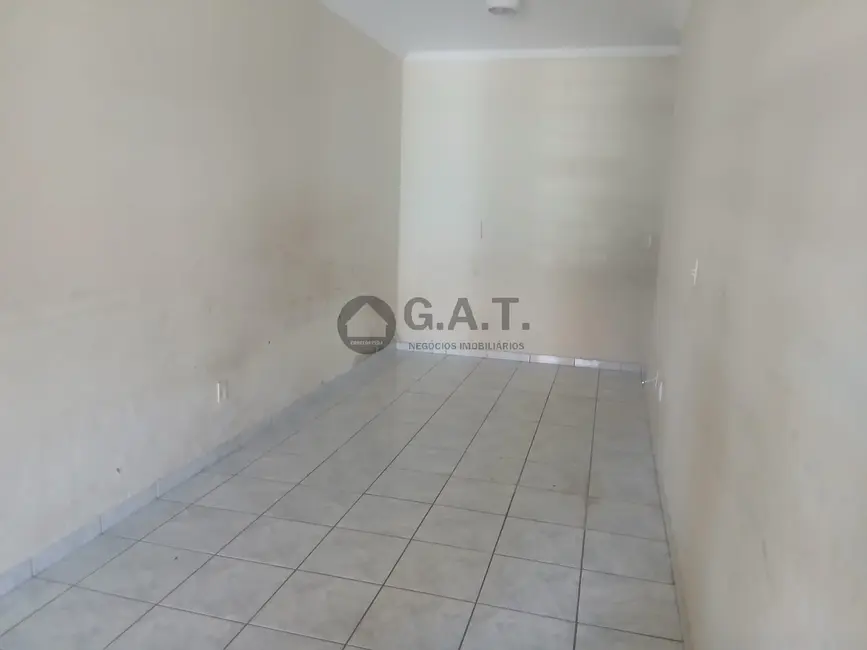 Casa de Condomínio com 3 quartos para alugar, 120m2 em Wanel Ville, Sorocaba - SP - imagem 2 Foto 2 de Casa de Condomínio com 3 quartos para alugar, 120m2 em Wanel Ville, Sorocaba - SP