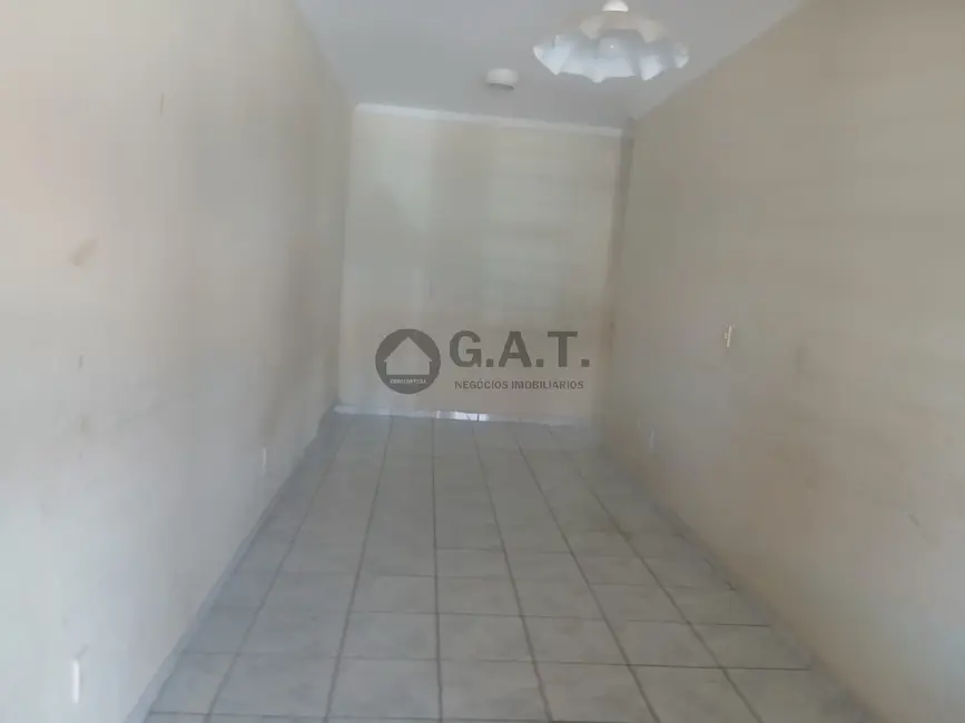 Casa de Condomínio com 3 quartos para alugar, 120m2 em Wanel Ville, Sorocaba - SP - imagem 6 Foto 6 de Casa de Condomínio com 3 quartos para alugar, 120m2 em Wanel Ville, Sorocaba - SP
