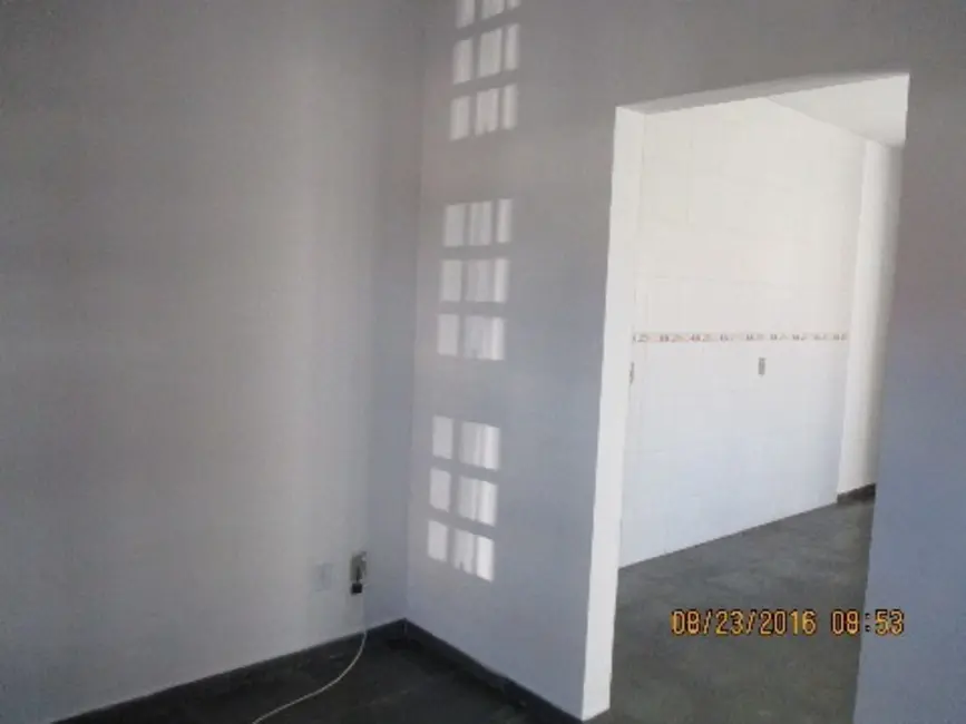 Foto 9 de Casa com 2 quartos para alugar, 60m2 em Jardim Itanguá, Sorocaba - SP