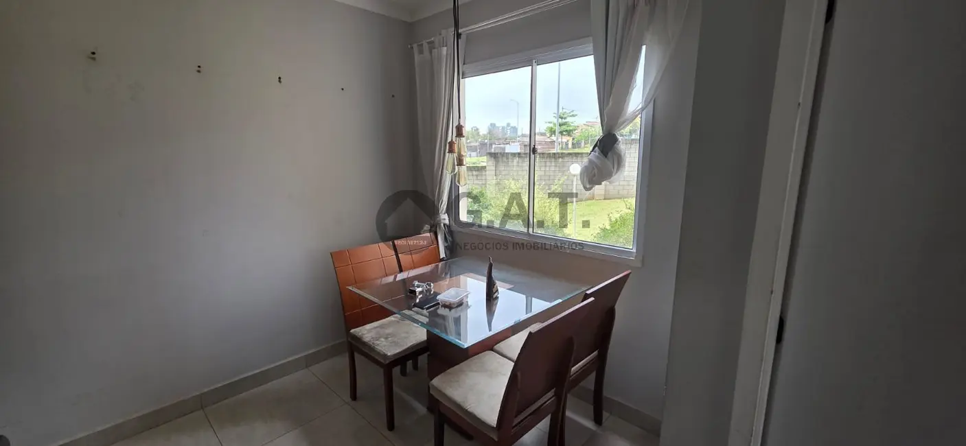 Apartamento com 2 quartos para alugar, 49m2 em Parque Manchester, Sorocaba - SP - imagem 2 Foto 2 de Apartamento com 2 quartos para alugar, 49m2 em Parque Manchester, Sorocaba - SP