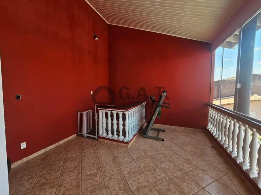 Casa com 3 quartos à venda, 300m2 em Jardim das Estrelas, Sorocaba - SP - imagem 7 Foto 7 de Casa com 3 quartos à venda, 300m2 em Jardim das Estrelas, Sorocaba - SP