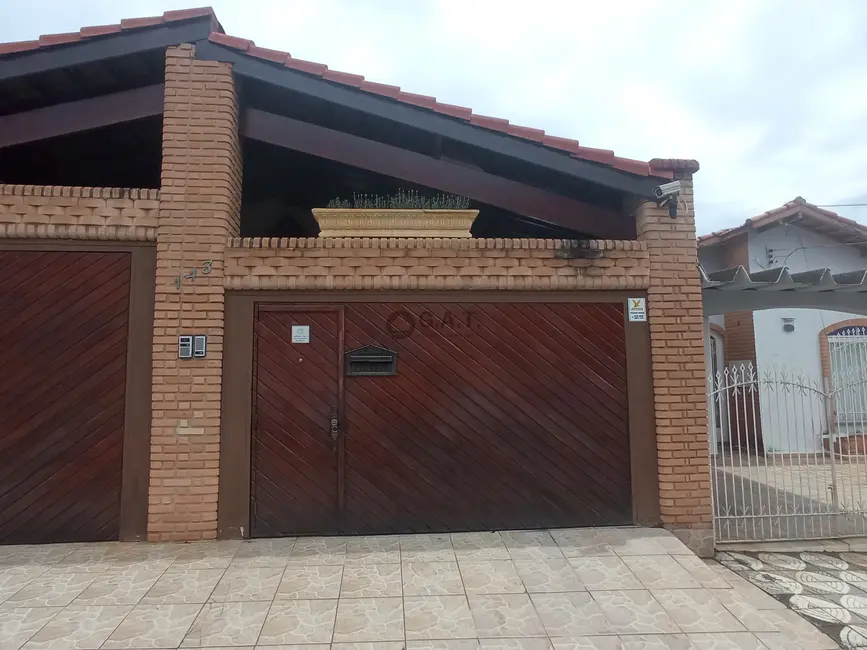 Casa com 2 quartos à venda, 100m2 em Jardim Sandra, Sorocaba - SP - imagem 5 Foto 5 de Casa com 2 quartos à venda, 100m2 em Jardim Sandra, Sorocaba - SP