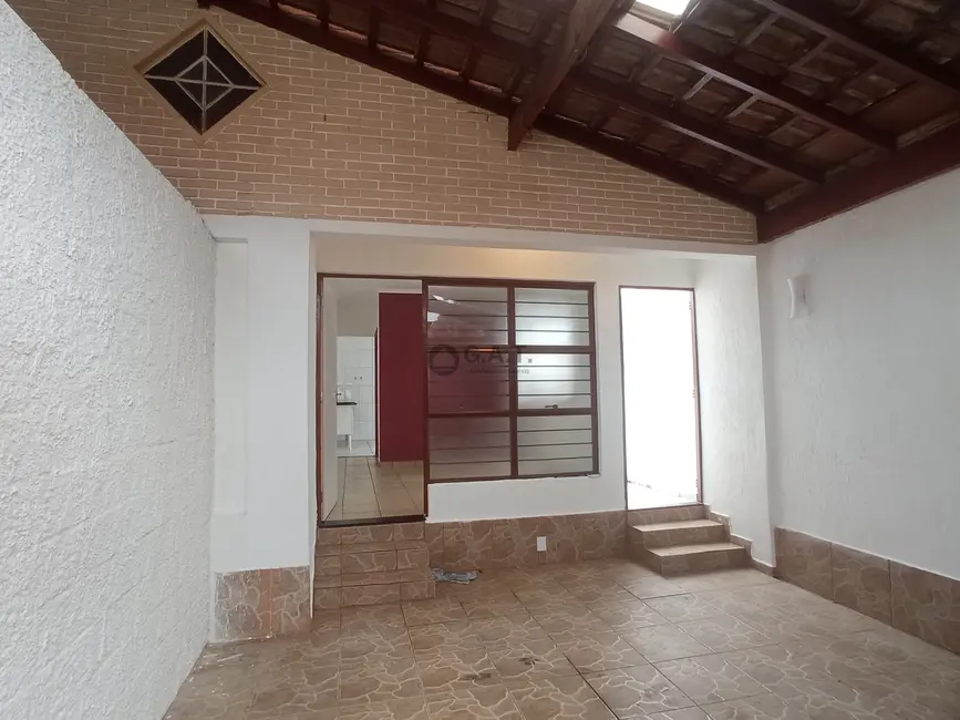 Casa com 2 quartos à venda, 100m2 em Jardim Sandra, Sorocaba - SP - imagem 6 Foto 6 de Casa com 2 quartos à venda, 100m2 em Jardim Sandra, Sorocaba - SP