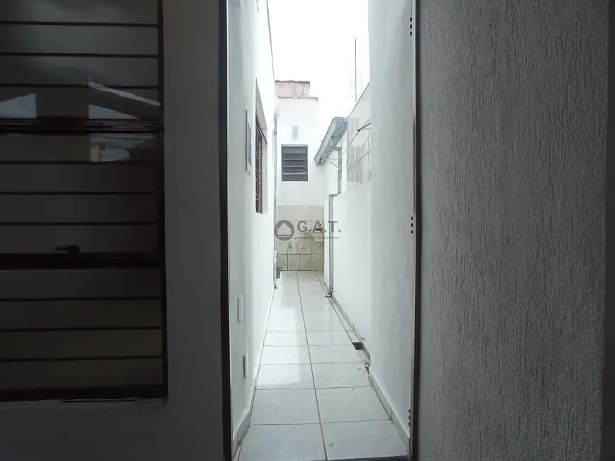 Casa com 2 quartos à venda, 100m2 em Jardim Sandra, Sorocaba - SP - imagem 8 Foto 8 de Casa com 2 quartos à venda, 100m2 em Jardim Sandra, Sorocaba - SP