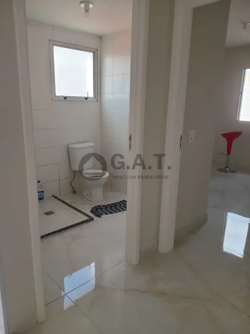 Apartamento com 2 quartos para alugar, 45m2 em Sorocaba - SP - imagem 5 Foto 5 de Apartamento com 2 quartos para alugar, 45m2 em Sorocaba - SP