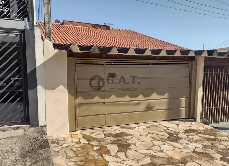 Casa com 4 quartos à venda, 200m2 em Jardim Simus, Sorocaba - SP - imagem 3 Foto 3 de Casa com 4 quartos à venda, 200m2 em Jardim Simus, Sorocaba - SP