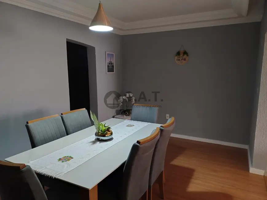 Casa com 4 quartos à venda, 200m2 em Jardim Simus, Sorocaba - SP - imagem 5 Foto 5 de Casa com 4 quartos à venda, 200m2 em Jardim Simus, Sorocaba - SP